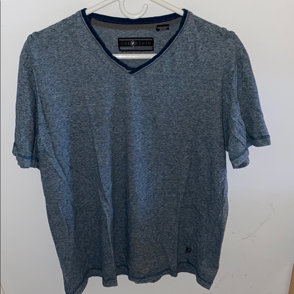 Kids V-neck shirt